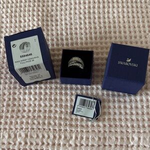 Swarovski Crystal Silver Ring size 8
